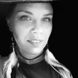 Meet your Posher, Jaclyn